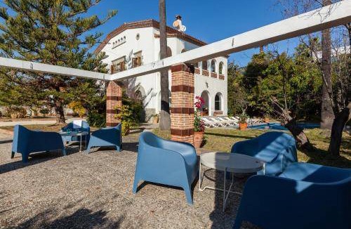 Cabrils Villa | 700 m² Villa ∙ 8 bedrooms ∙ 20 guests
