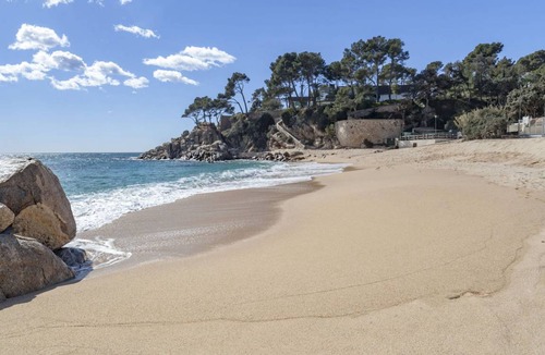 Sant Antoni de Calonge Apartment | 75 m² Apartment ∙ 3 bedrooms ∙ 6 guests