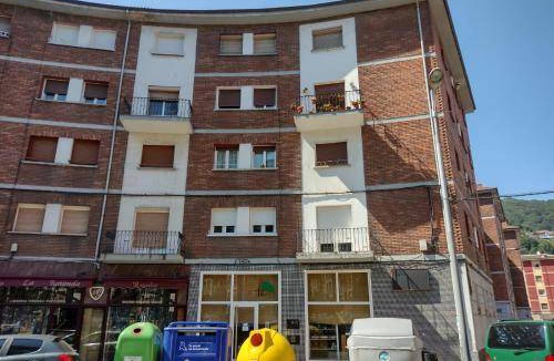 Mieres del Camino Apartment | 75 m² Apartment ∙ 3 bedrooms ∙ 6 guests
