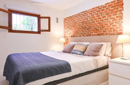 Hispanoamerica Apartment | 75 m² Apartment ∙ 2 bedrooms ∙ 6 guests