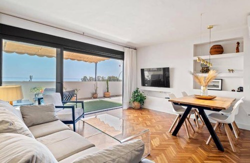 Pedregalejo Apartment | 75 m² Apartment ∙ 2 bedrooms ∙ 4 guests