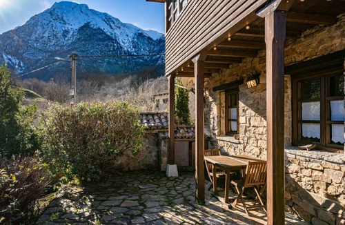 Quiros House | 75 m² House ∙ 2 bedrooms ∙ 5 guests