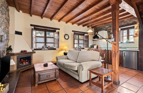 Quiros House | 75 m² House ∙ 2 bedrooms ∙ 5 guests