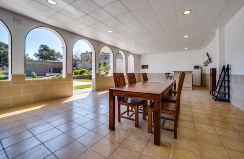 Palafolls House | 750 m² House ∙ 10 bedrooms ∙ 20 guests