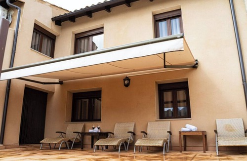 Huerta de Vero Cottage | 8 Bedroom Cottage in Santa Maria de Dulcis