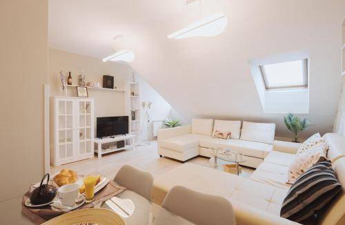 Tordesillas Apartment | 80 m² Apartment ∙ 2 bedrooms ∙ 6 guests