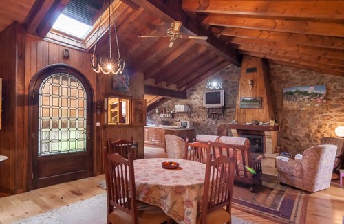 Herrerias House | 80 m² House ∙ 2 bedrooms ∙ 4 guests