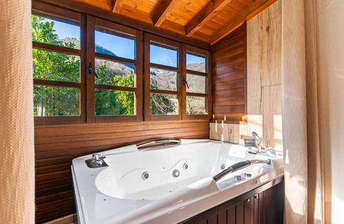 Quiros House | 80 m² House ∙ 2 bedrooms ∙ 5 guests