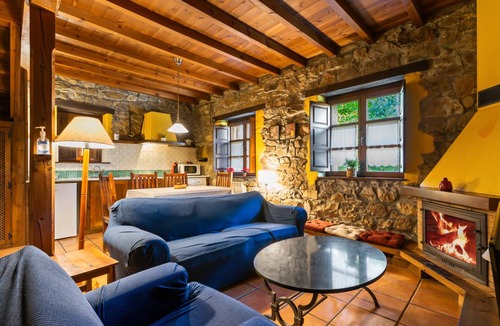 Quiros House | 80 m² House ∙ 2 bedrooms ∙ 5 guests