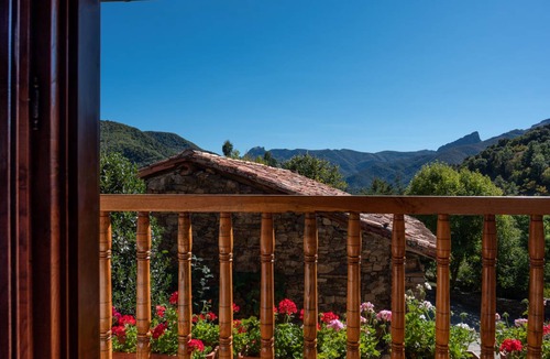 Cabezon de Liebana Villa | 80 m² Villa ∙ 3 bedrooms ∙ 6 guests