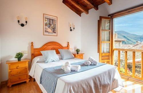 Cabezon de Liebana Villa | 80 m² Villa ∙ 3 bedrooms ∙ 6 guests