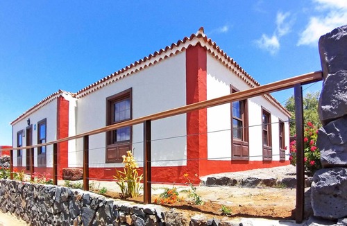 Hoya Grande House | 81 m² House ∙ 2 bedrooms ∙ 4 guests