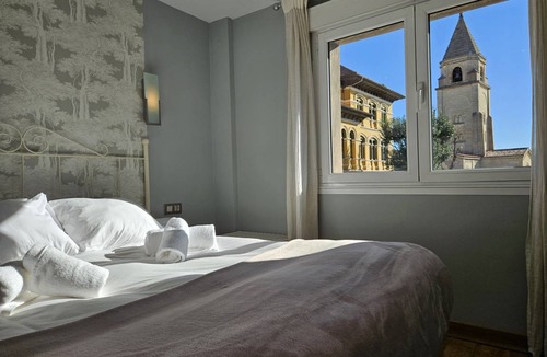 Cimadevilla Apartment | 82 m² Apartment ∙ 2 bedrooms ∙ 4 guests