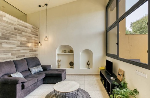Navata House | 82 m² Finca ∙ 2 bedrooms ∙ 4 guests