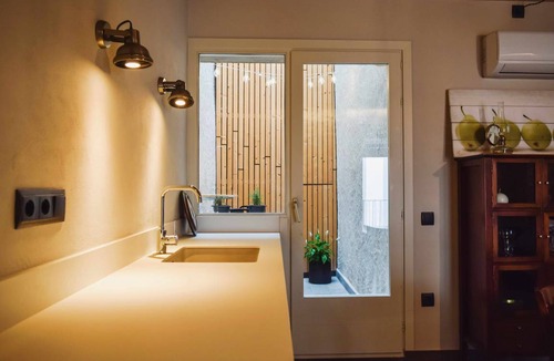 Besalu Apartment | 84 m² Apartment ∙ 2 bedrooms ∙ 3 guests