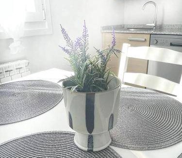 Logrono Apartment | 85 m² Apartment ∙ 3 bedrooms ∙ 6 guests