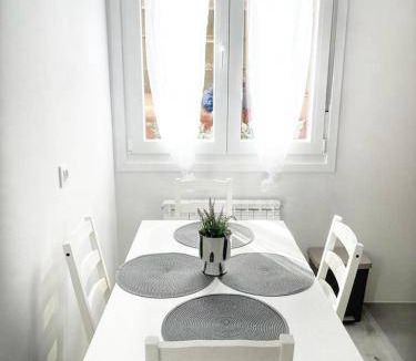 Logrono Apartment | 85 m² Apartment ∙ 3 bedrooms ∙ 6 guests