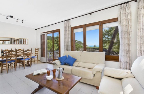 Llafranc Apartment | 85 m² Apartment ∙ 4 bedrooms ∙ 7 guests