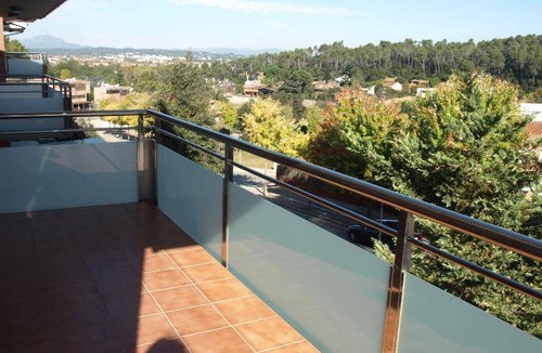 Sant Cugat del Valles Apartment | 85 m² Serviced apartment ∙ 3 bedrooms ∙ 10 guests