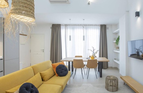 Plaza de Toros Vieja Apartment | 86 m² Apartment ∙ 3 bedrooms ∙ 6 guests