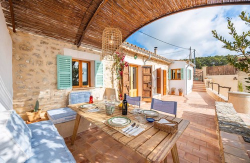 Galilea House | 86 m² Finca ∙ 1 bedroom ∙ 2 guests