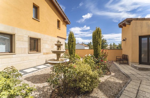 Espeja de San Marcelino House | 87 m² House ∙ 2 bedrooms ∙ 7 guests