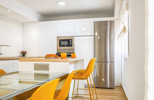 Almeria Centro Apartment | 90 m² Apartment ∙ 3 bedrooms ∙ 6 guests