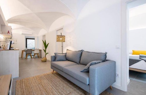 Banyoles Apartment | 90 m² Apartment ∙ 3 bedrooms ∙ 6 guests