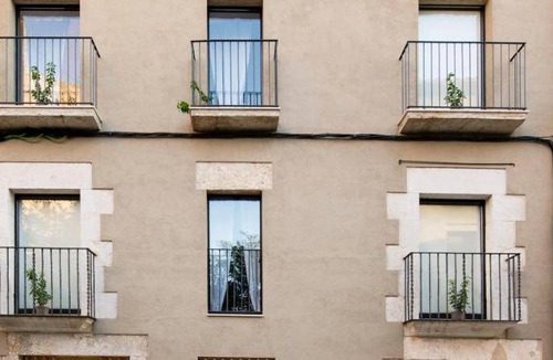 Banyoles Apartment | 90 m² Apartment ∙ 3 bedrooms ∙ 6 guests
