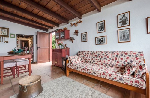 La Sabinita House | 90 m² Finca ∙ 2 bedrooms ∙ 4 guests