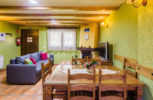 Caboalles de Abajo House | 90 m² House ∙ 2 bedrooms ∙ 4 guests