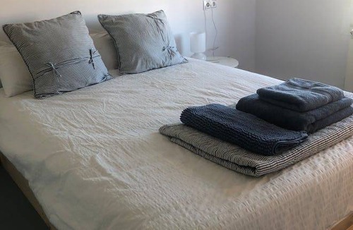 Logrono Resort | 90 m² Private room ∙ 1 bedroom ∙ 1 guest