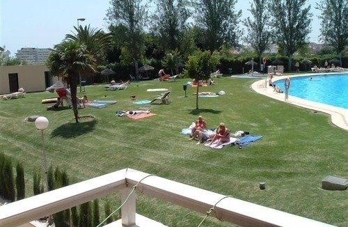 Benalmadena Costa Apartment | A beautiful studio apt overlooking pools ' Minerva.Jupiter @ Bonanza Square '