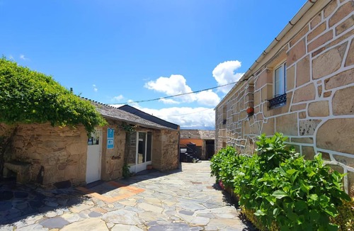 Sarria Hostel | A casa de Carmen