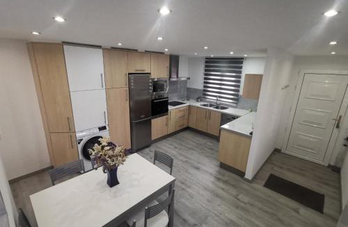 Noia House | A CASA DO LADO
