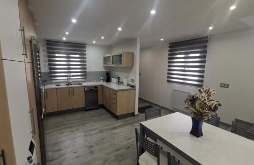 Noia House | A CASA DO LADO