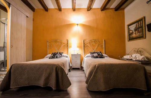 Castrojeriz Hostel | A Cien Leguas - Hostel