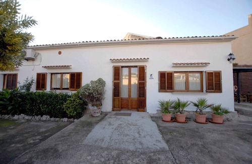 Alcanada Villa | A great house for a big family. With tourist license nº 1077