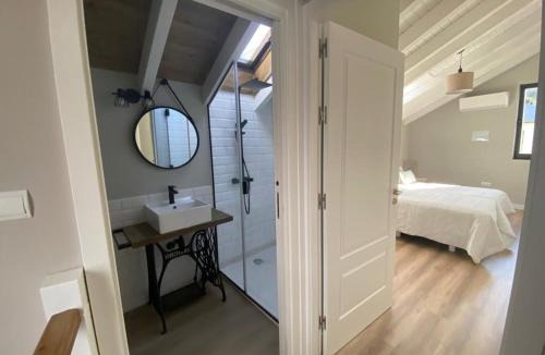 Carballeda de Valdeorras Hotel | A PONTEVELLA Alojamiento Boutique, Sobradelo