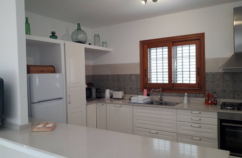 Sant Josep de sa Talaia Villa | A simple but adequately furnished villa, sea views and air conditioning. WIFI