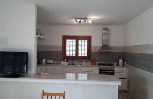 Sant Josep de sa Talaia Villa | A simple but adequately furnished villa, sea views and air conditioning. WIFI