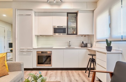 Cruz de Humilladero Apartment | AB Vialia Estacion, Parking