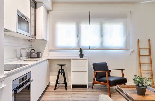 Cruz de Humilladero Apartment | AB Vialia Estacion, Parking