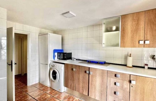 Galapagar Cottage | Abantos-the house in Galapagar. Apartment with direct access to the pool and lawn