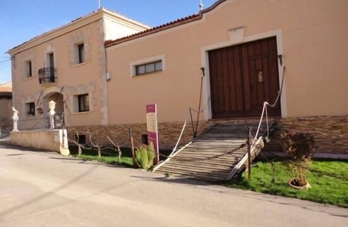 Fuentelisendo Cottage | ABELESTERURAL tourist complex, full rental.