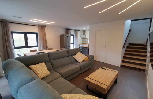 Trefacio House | ACCOMMODATION VILLA MAREL