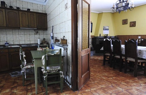 Cimanes del Tejar Cottage | Accommodation for groups and village with special charm, 20 minutes from LEÓN.