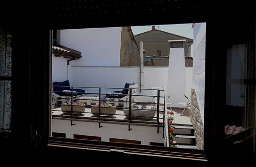 Cimanes del Tejar Cottage | Accommodation for groups and village with special charm, 20 minutes from LEÓN.
