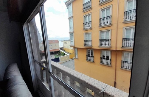 Ares Apartment | Acogedor apartamento en el centro de Ares.