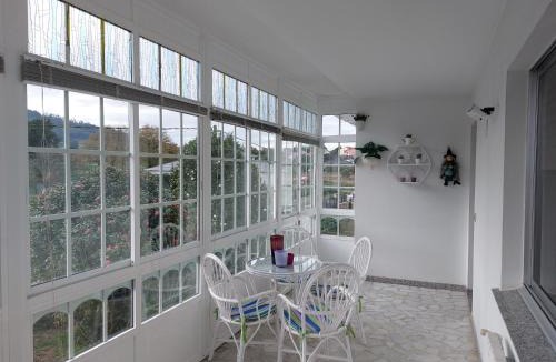 Neda House | Acogedora casa de campo-PISO Y ATICO con finca-